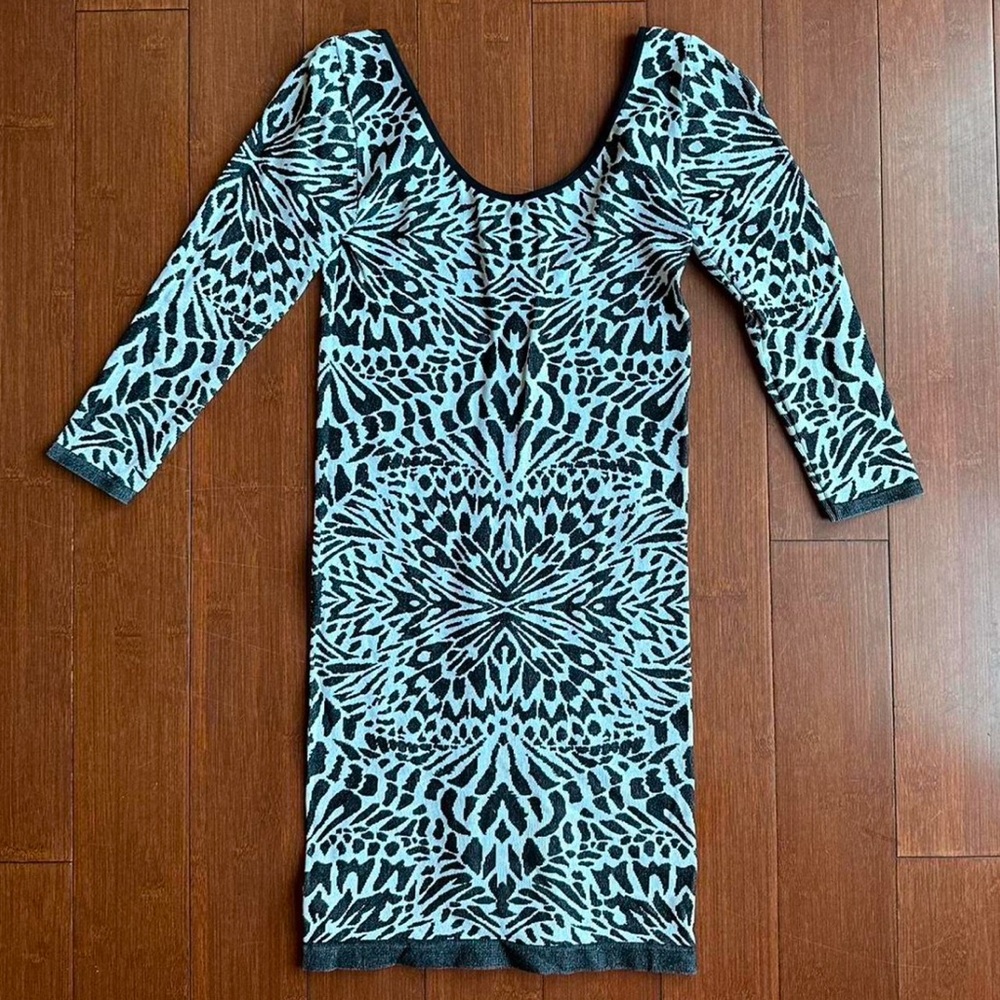 Patterned Gray and White Women's Dress